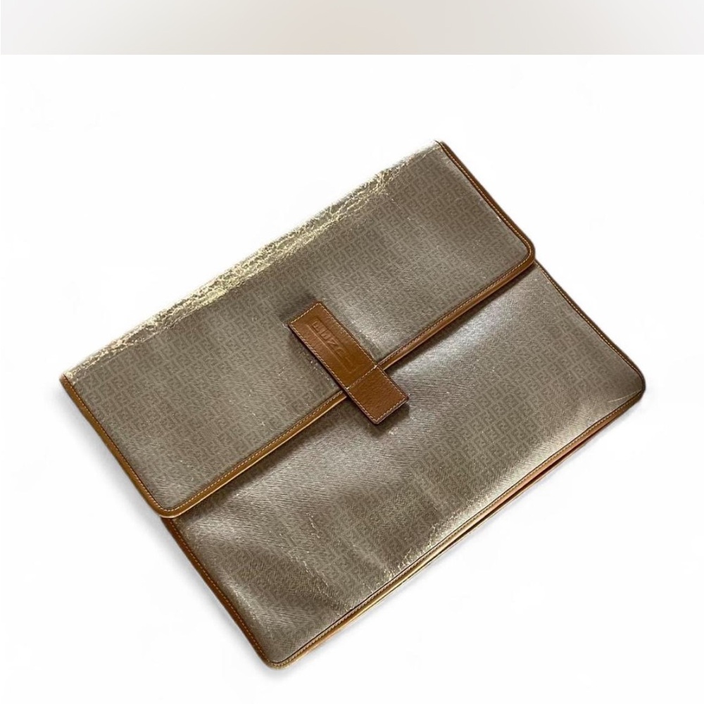 Vinatage authentic Fendi Beige and tan Zucchino large clutch in fair condition - Picture 6 of 9